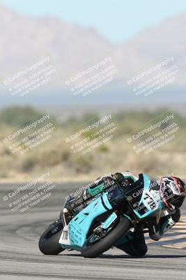 media/Jan-15-2026-Racers Edge (Thu) [[dfebeb70ab]]/2-A Group/Session 3 (Turn 16)/